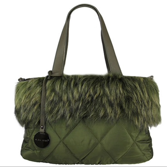 Diamond Quilted Faux Fur Medium Tote-Green, NWT - Picture 2 of 8